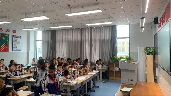智慧互聯(lián) 光顯未來(lái)丨維格以科技賦能，打造新一代健康學(xué)習(xí)光環(huán)境