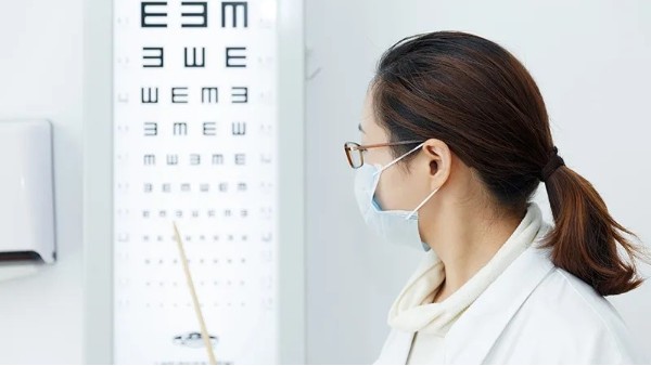 如何通過教室照明，做好青少年的近視防控？
